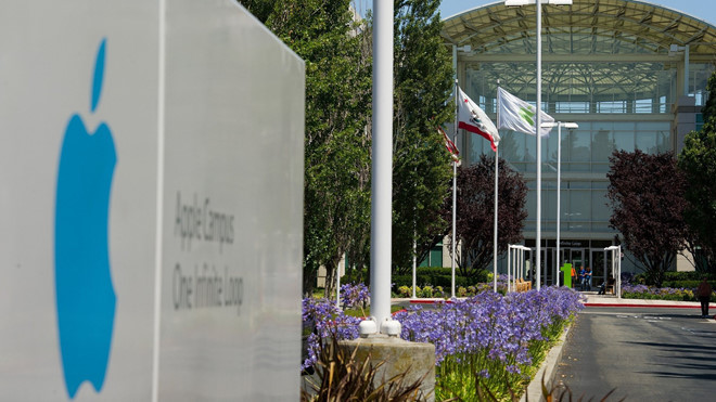 Dữ liệu của Apple được cho là bị đánh cắp để bán sang Trung Quốc. Ảnh: FT.