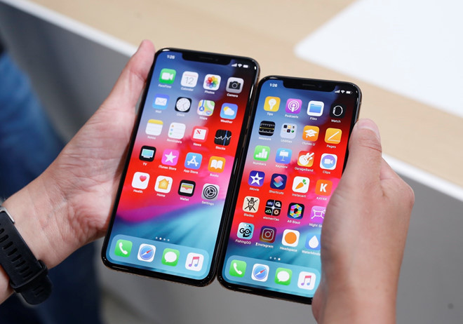 Apple noi doi ve pin iPhone XS, XS Max