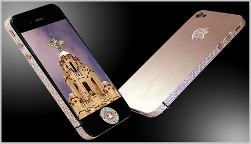 iPhone 4s nạm kim cương hồng là chiếc smartphone nạm kim cương, đá quý đắt đỏ nhất hành tinh.