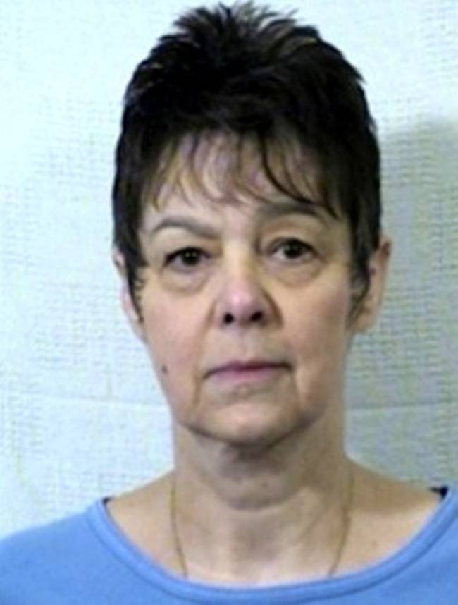 Vo sa doa, mua sieu xe tang nhan tinh khi chong qua doi