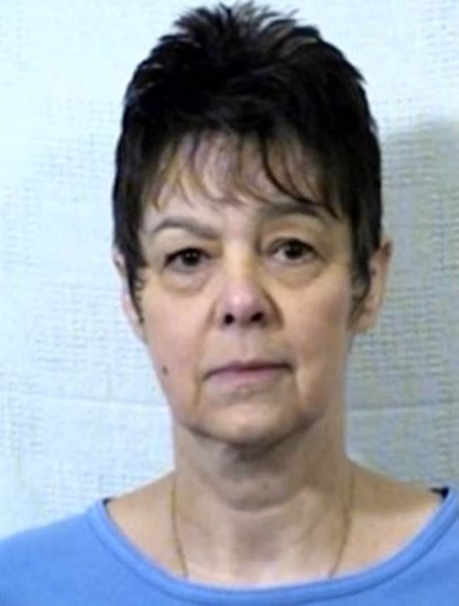 Vo sa doa, mua sieu xe tang nhan tinh khi chong qua doi