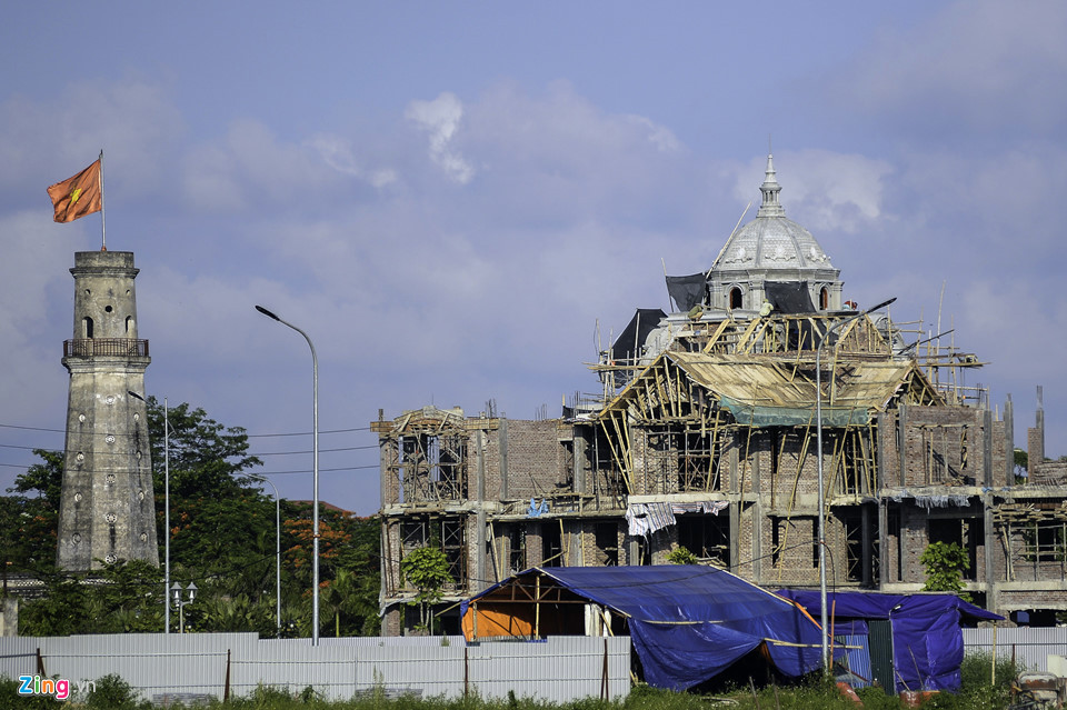 Với Khu đô thị Dệt may Nam Định, thành phố cổ này từng bước trở thành một đô thị hiện đại và sầm uất bên cạnh những khu phố giàu truyền thống văn hóa.