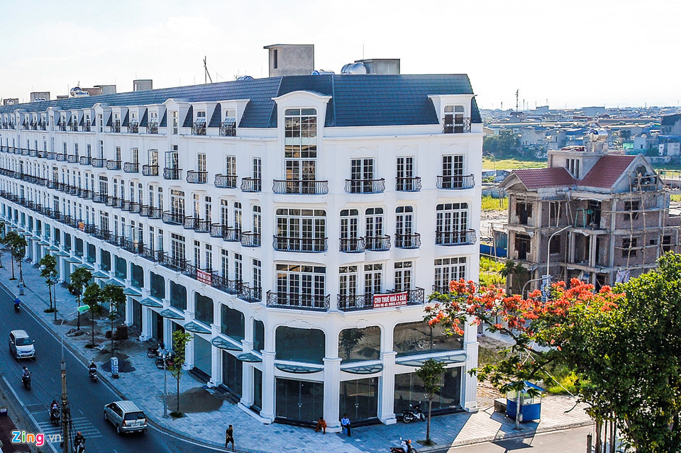 Dự án shophouse là một trong những hạng mục thuộc giai đoạn 1 của Khu đô thị Dệt may với tổng mức đầu tư dự kiến là 130,9 tỷ đồng.