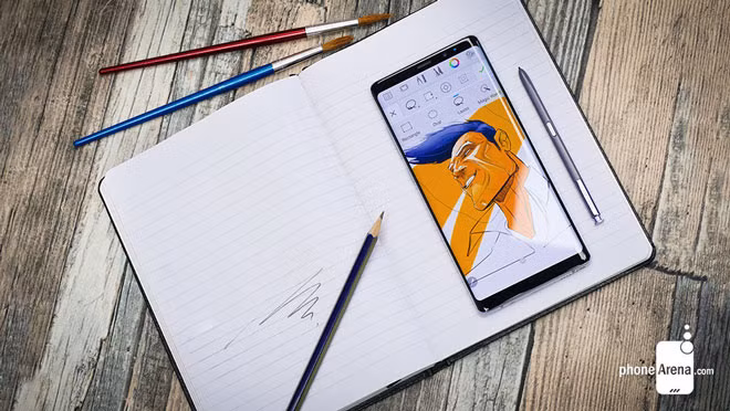Galaxy Note 8 và bút S Pen. Galaxy Note 8 và bút S Pen.