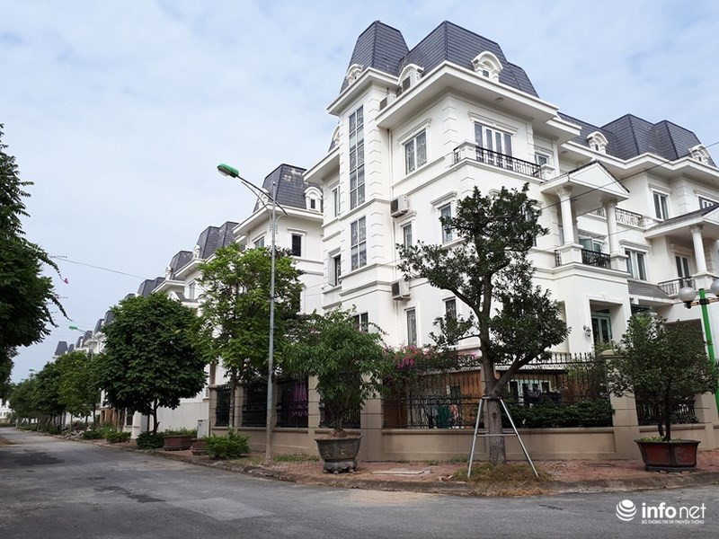 Hiếm hoi mới thấy có căn biệt thự có người ở.