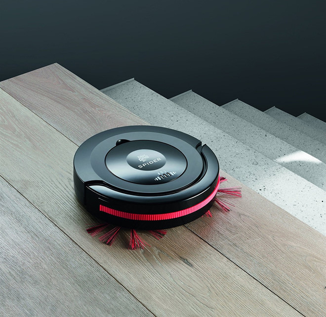 Những thiết bị gia dụng thông minh sẽ giúp mẹ đỡ nhọc nhằn hơn với công việc nhà. Ảnh: Dirt Devil.