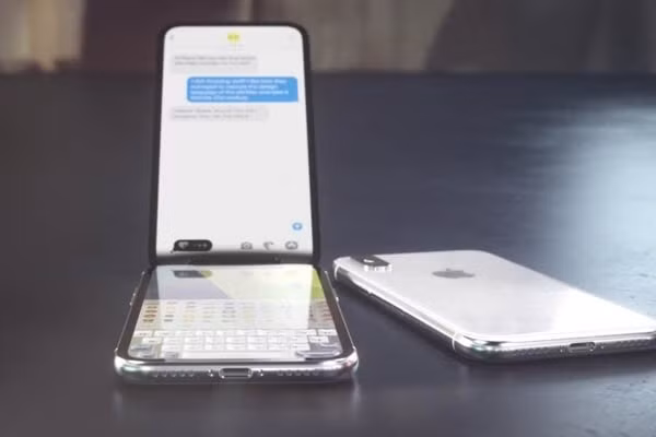 Nhìn từ mặt lưng concept này trông không khác gì một chiếc iPhone X bình thường.