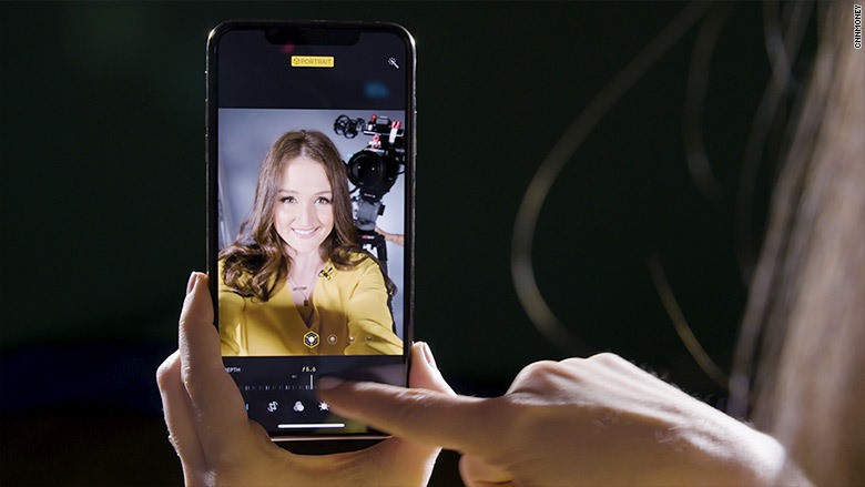 iPhone XS va XS Max duoc vi nhu Ferrari moi nhung khong khac biet?-Hinh-4