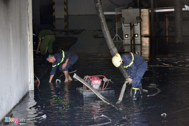 Trước vụ cháy, chung cư Carina đã được kiểm tra PCCC. Ảnh: Lê Quân.