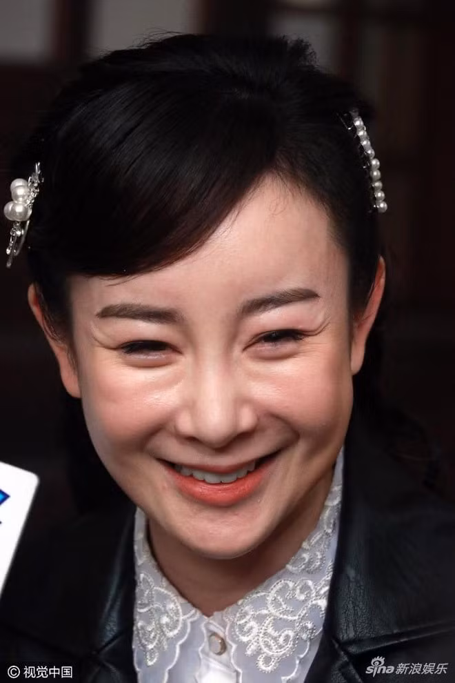 Nhan sắc tuột dốc của Trương Mông được ghi lại cách đây không lâu.