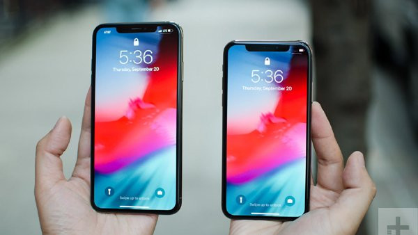 Apple bi kien vi thoi phong kich thuoc man hinh iPhone X va iPhone Xs