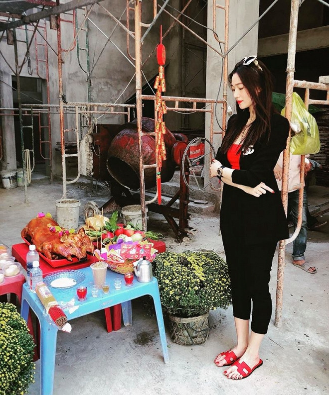 Người đẹp Khánh My làm lễ khởi công tòa nhà mang tên chính mình.