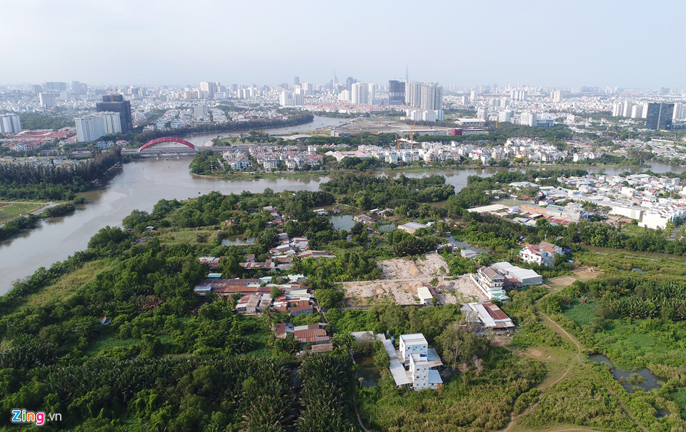 Khu vực giáp ranh giữa Rạch Ông Lớn và Rạch Đĩa hiện có hàng trăm căn nhà chưa giải tỏa.