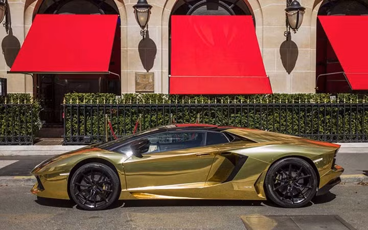 Siêu xe Lamborghini bằng vàng này có giá trị 62 triệu USD (khoảng 1.426 tỷ đồng).