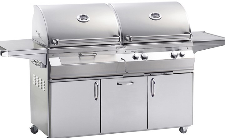 Chiếc lò nướng đa năng Kalamazoo có giá 15.895 USD.