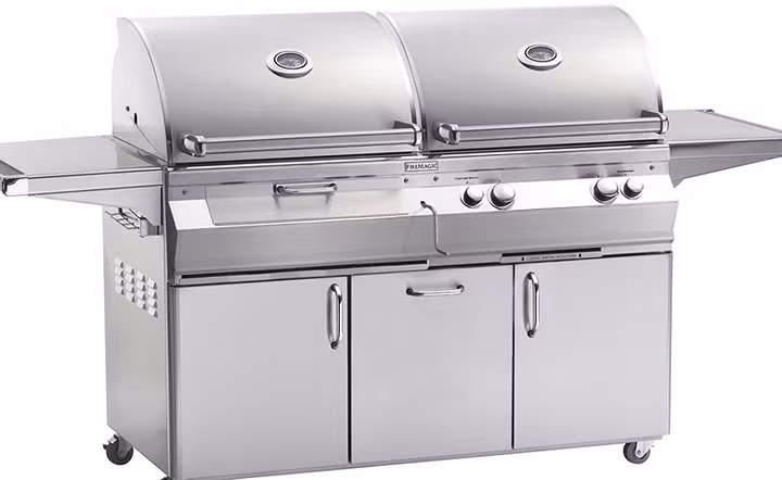 Chiếc lò nướng đa năng Kalamazoo có giá 15.895 USD.