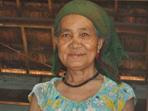 Bà Mí Thi nói về việc mũi tên độc bị thất truyền sau ngày chồng mình chết.