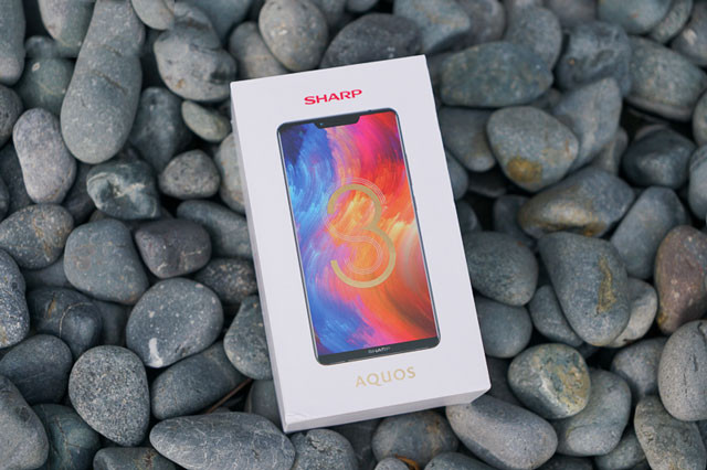 Hộp đựng Sharp Aquos S3.