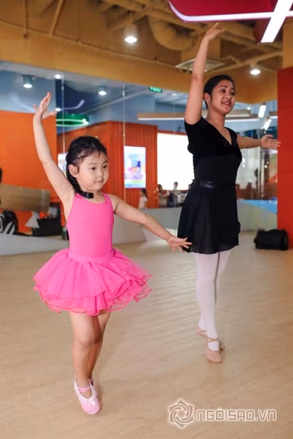 Bi quyet sao Viet cung con vuot qua "khung hoang tuoi len ba"-Hinh-5