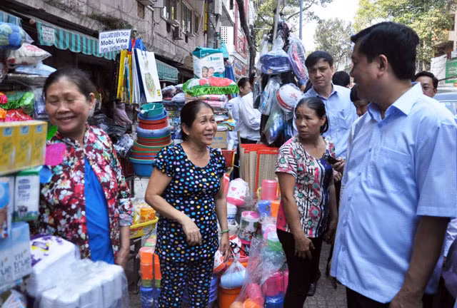 Bi thu Dinh La Thang lai tram nha dau tu-Hinh-6