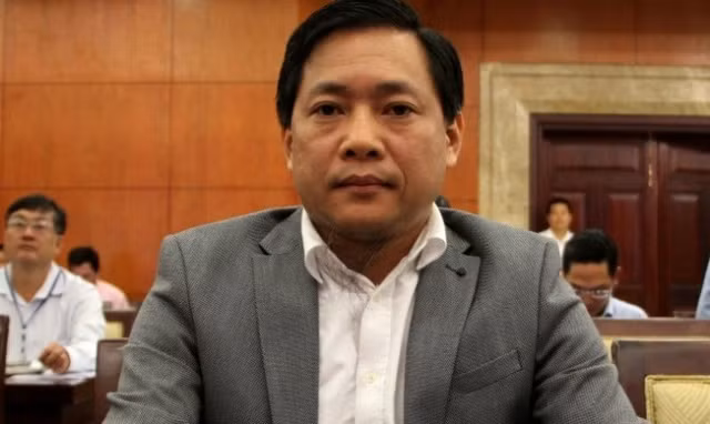 Ong chu dung sau nu dai gia 9x mua lau dai Khaisilk giau co nao?-Hinh-2