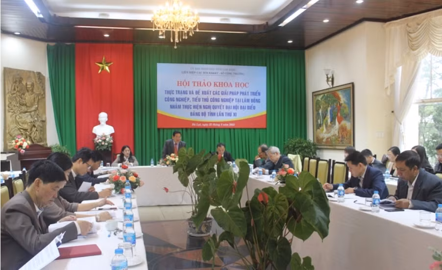 Ung dung tien bo khoa hoc ky thuat vao san xuat nong nghiep