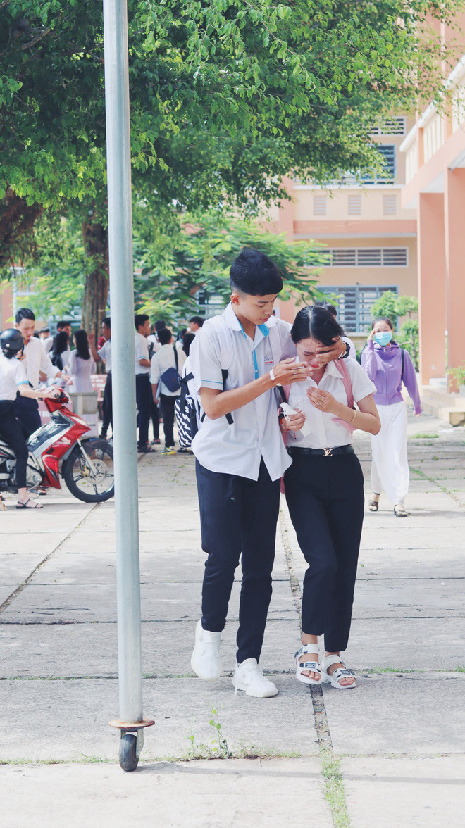 Sau khi những bức ảnh được đăng tải đã thu hút rất nhiều lượt like, share và coment của các tài khoản MXH.