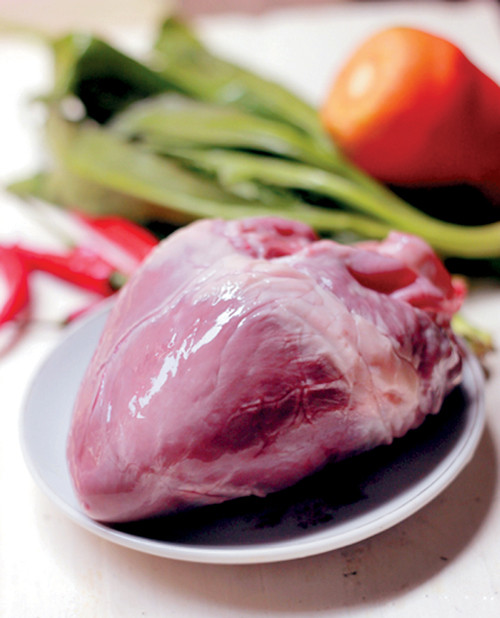 Tim lợn giúp trị căng thẳng thần kinh. Ảnh minh họa.