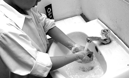 Sạch sẽ quá múc, sinh bẹnh viem da