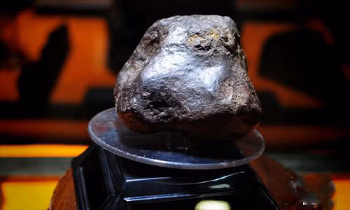 Giá trị của thiên thạch Gia tri cua thien thach