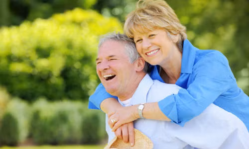 Tình cảm vợ chồng cần phải được xây dựng dựa trên sự yêu thương tin tưởng, tôn trọng lẫn nhau, có chung tiếng nói, có cùng mục tiêu thì sẽ có chung một cuộc sống hôn nhân hạnh phúc.