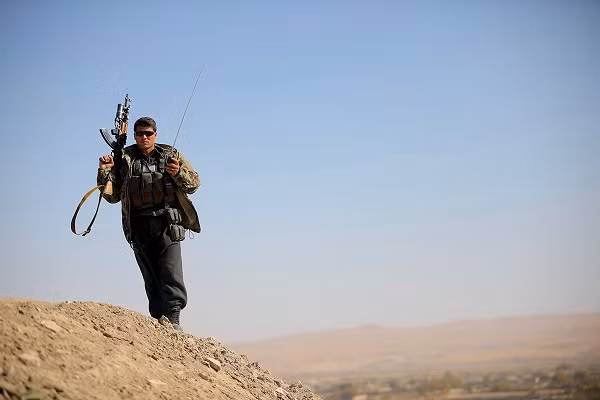 Chum anh luc luong Afghanistan tren chien tuyen chong phien quan Taliban
