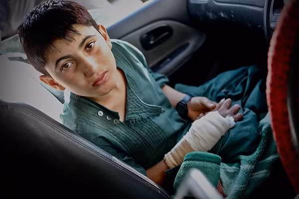 Chum anh luc luong Afghanistan tren chien tuyen chong phien quan Taliban-Hinh-11