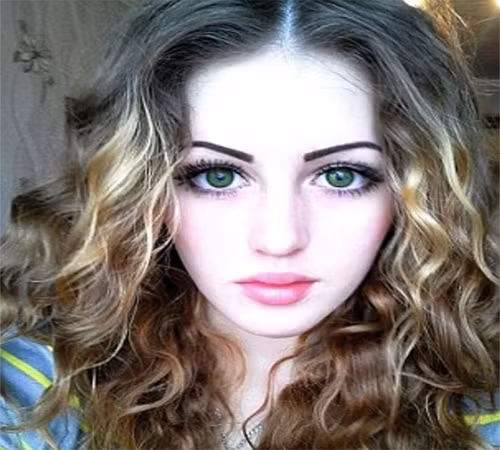 Tài khoản Instagram của cô nàng cử tạ Nga xinh đẹp Julia Vins đã có trên 250.000 người theo dõi.