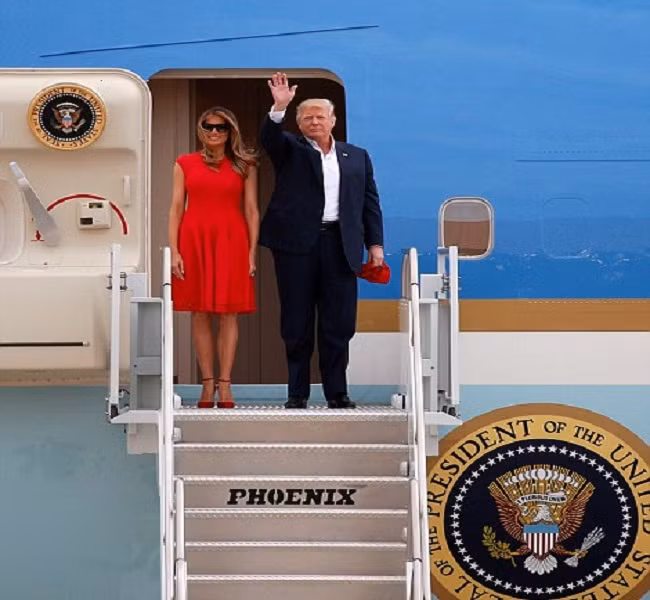 Anh: Tong thong Trump phat bieu truoc hang nghin nguoi o Florida