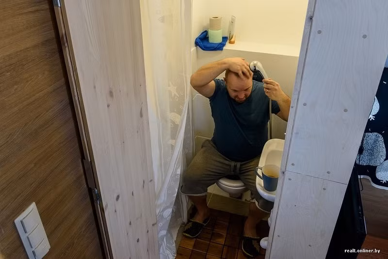 Còn đây là khu vực nhà tắm.