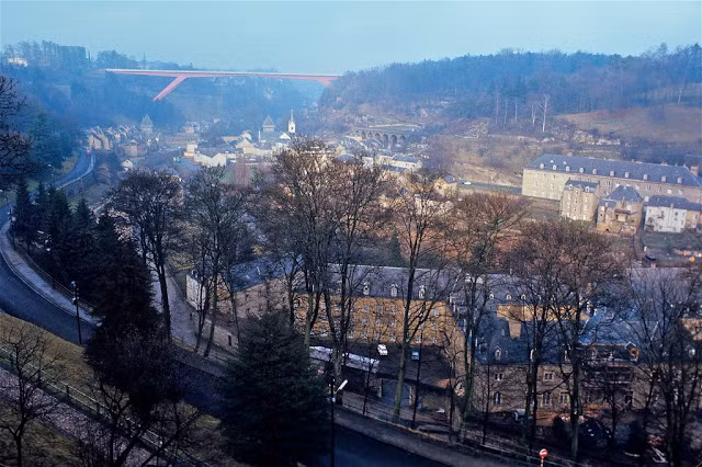 Cuoc song o thu do Luxembourg dau thap nien 1970-Hinh-4