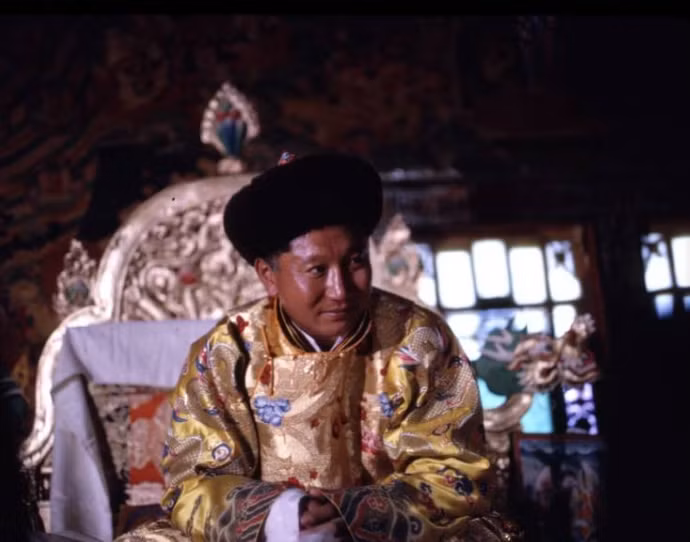 Quốc vương Palden Thondup Namgyal trong lễ đăng quang ở Gangtok, thủ phủ của Sikkim, hồi tháng 4/1965.