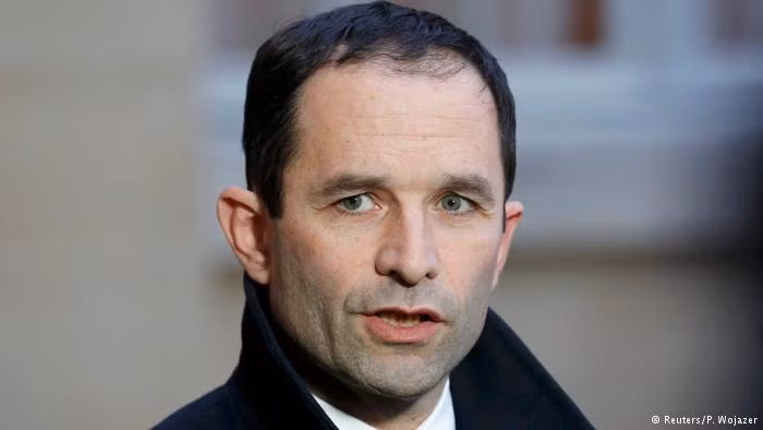 Đánh bại cựu Thủ tướng Manuel Valls, cựu Bộ trưởng Giáo dục Benoît Hamon, một nhân vật thiên tả, đã giành quyền đại diện Đảng Xã Hội ra tranh cử Tổng thống. Vị chính trị gia 49 tuổi ủng hộ việc đẩy mạnh đầu tư vào nguồn năng lượng tái tạo. Ảnh: DW