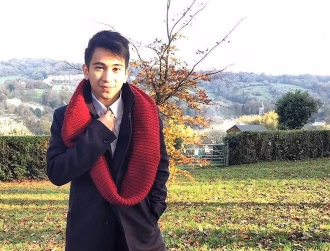 Năm 2014, Duy Lân theo đuổi hai dự án Surf bar (quán bar nằm cạnh biển) và resort 4 sao theo phong cách châu Âu. Sau một thời gian thuyết phục tỉnh và thành phố, ý tưởng của 9X đã được duyệt và đi vào hoạt động vào tháng 8.