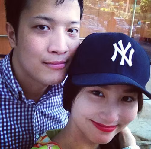 Anh xuất hiện bên Diễm My ở nhiều sự kiện giải trí.