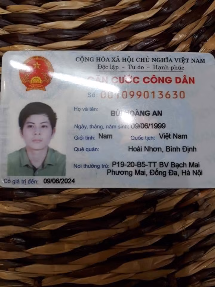 Con mat tich khi di lam ngay Tet, me cau cuu CDM