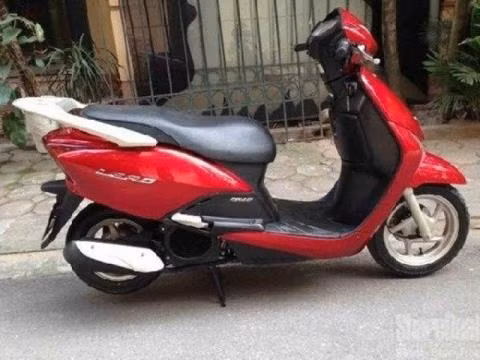 Doc gi hom nay 28/2: Dung clip 