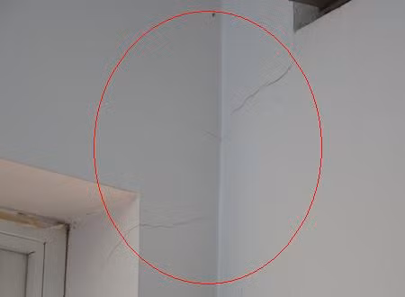 Chi mat 5 dau hieu xuat hien trong ngoi nha bi am, ngheo may doi-Hinh-2