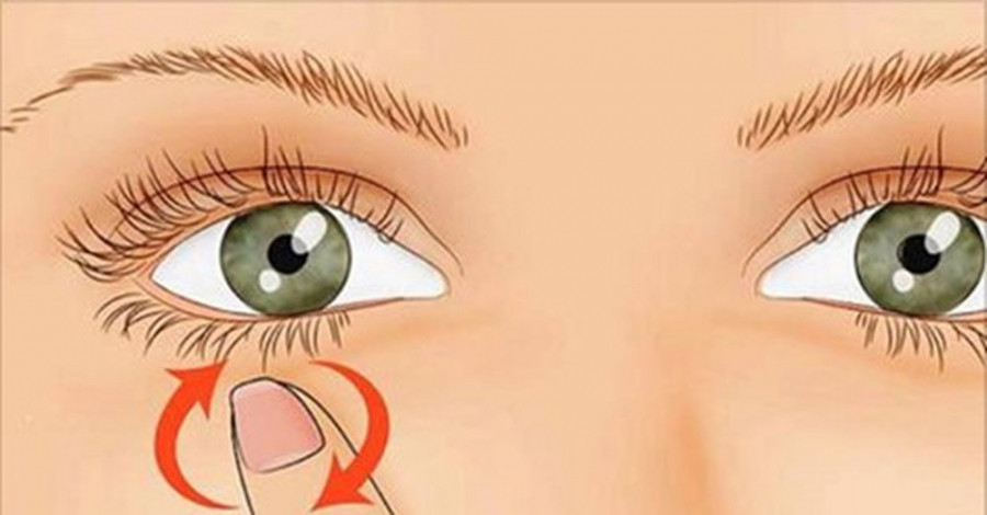 Chi mat 5 dau hieu xuat hien trong ngoi nha bi am, ngheo may doi