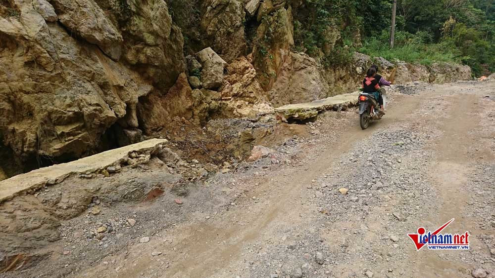 Những cung đường nham nhở.