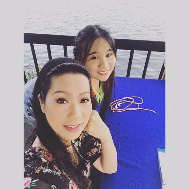 Day thi thanh cong, con cua NSUT Trinh Kim Chi gay choang vi... qua dep-Hinh-2