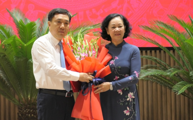 Bà Trương Thị Mai khẳng định, Thường trực Ban Bí thư biểu dương, ghi nhận và đánh giá cao sự nỗ lực của Đảng bộ và nhân dân các dân tộc Hà Giang; tin tưởng Quyền Bí thư Tỉnh ủy Hà Giang Nguyễn Mạnh Dũng sẽ cùng tập thể Tỉnh ủy đoàn kết, linh hoạt, sáng tạo thực hiện thắng lợi Nghị quyết Đại hội XIII của Đảng, Nghị quyết Đại hội Đảng bộ tỉnh lần thứ XVII nhiệm kỳ 2020-2025.