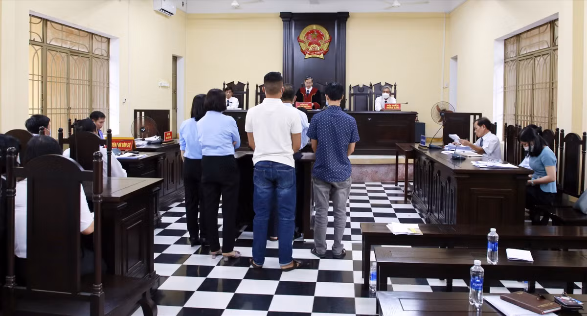 Muon chieu tro lua dao truc loi tien bao hiem-Hinh-3