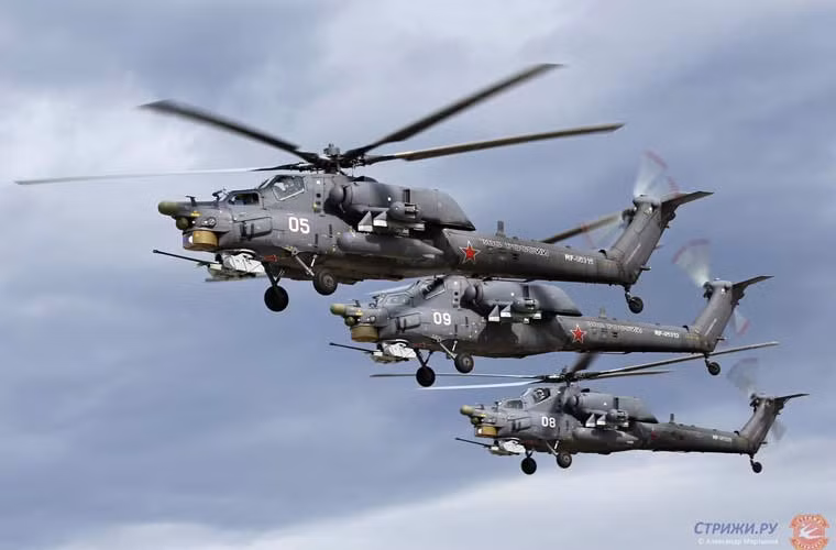Biên đội trực thăng tấn công hạng nặng Mi-28N.